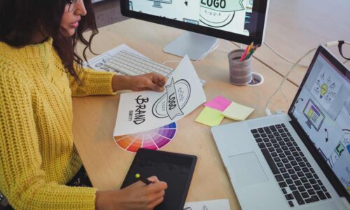 Freelancing with Graphic Design – Complete Business Guide